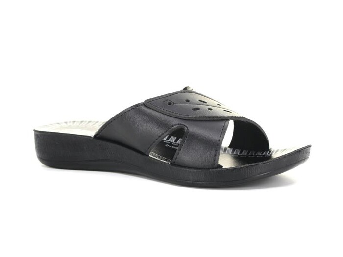 Aris Zenne | Yapraklı Günlük Terlik Siyah – Ürün Tanıtım Yazısı