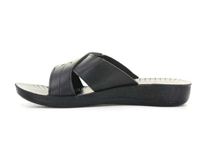 Aris Zenne | Yapraklı Günlük Terlik Siyah – Ürün Tanıtım Yazısı