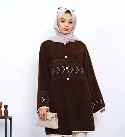 Kahverengi Desenli Yumoş Triko Hırka