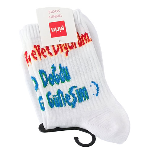 Beyaz Yazılı Çorap