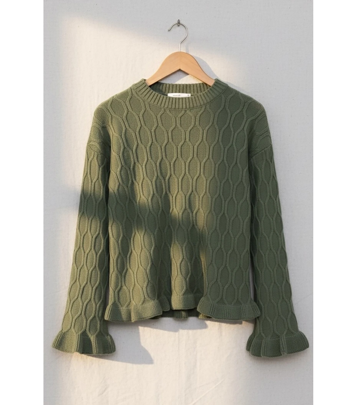 Haki Bel Ve Kol Ucu Fırfırlı Triko Kazak